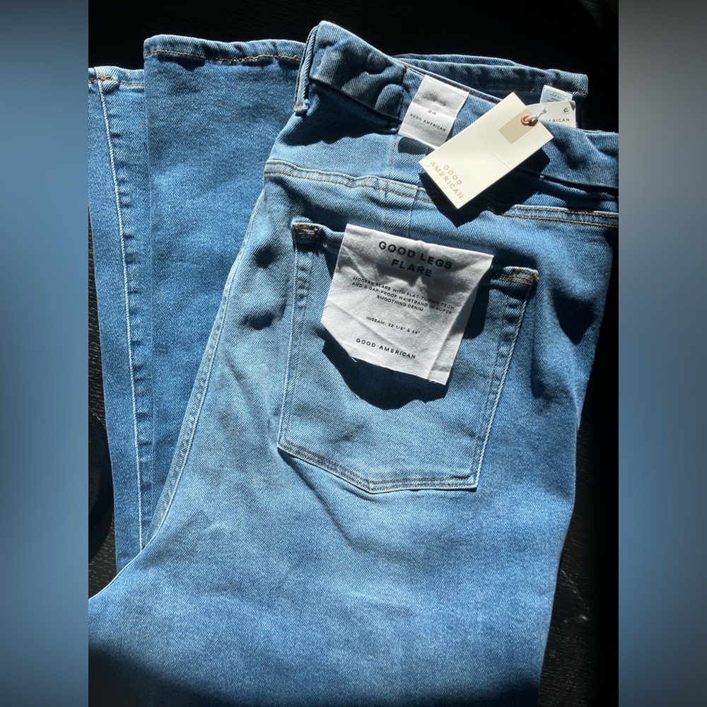 Good American Good Legs Flare Jeans